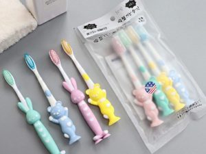 Set 4 Bàn Chải Đánh Răng Trẻ Em